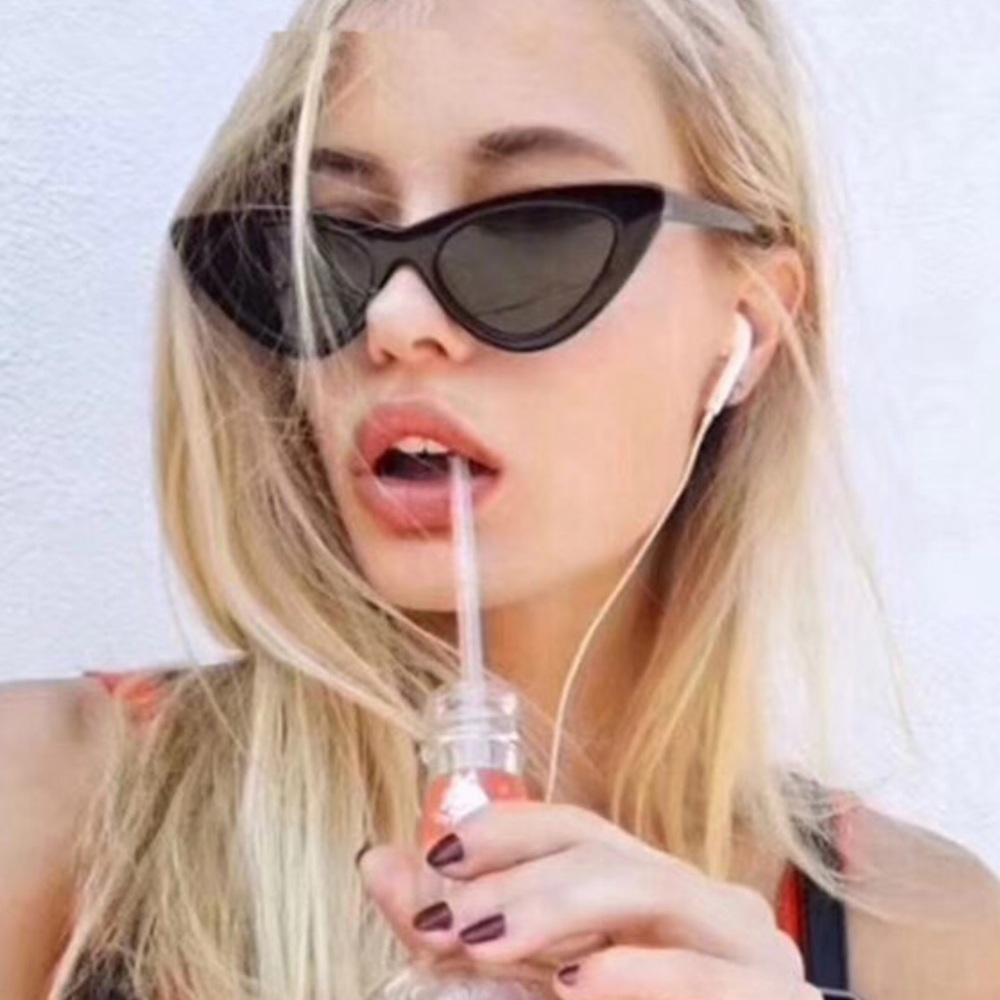BOGO 50% OFF  CHIC CAT EYE SUNGLASSES